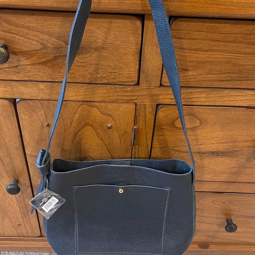 Elegant Navy Blue Women's Shoulder Bag